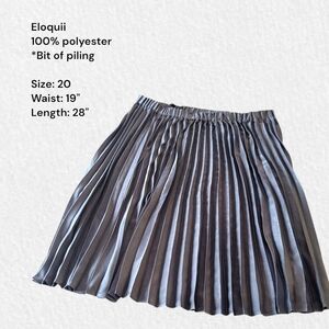 #51 Eloquii pleated skirt